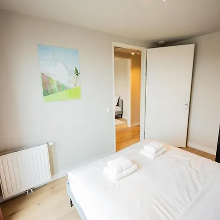 アパート Flawless 3 Bedroom