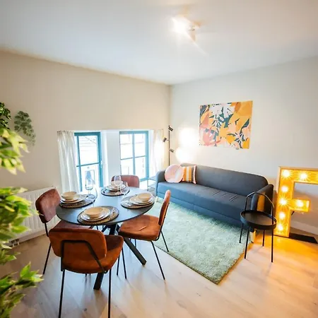 アパート Flawless 3 Bedroom *