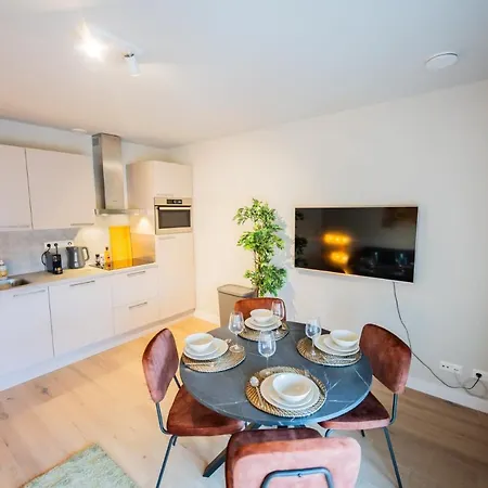 Flawless 3 Bedroom *